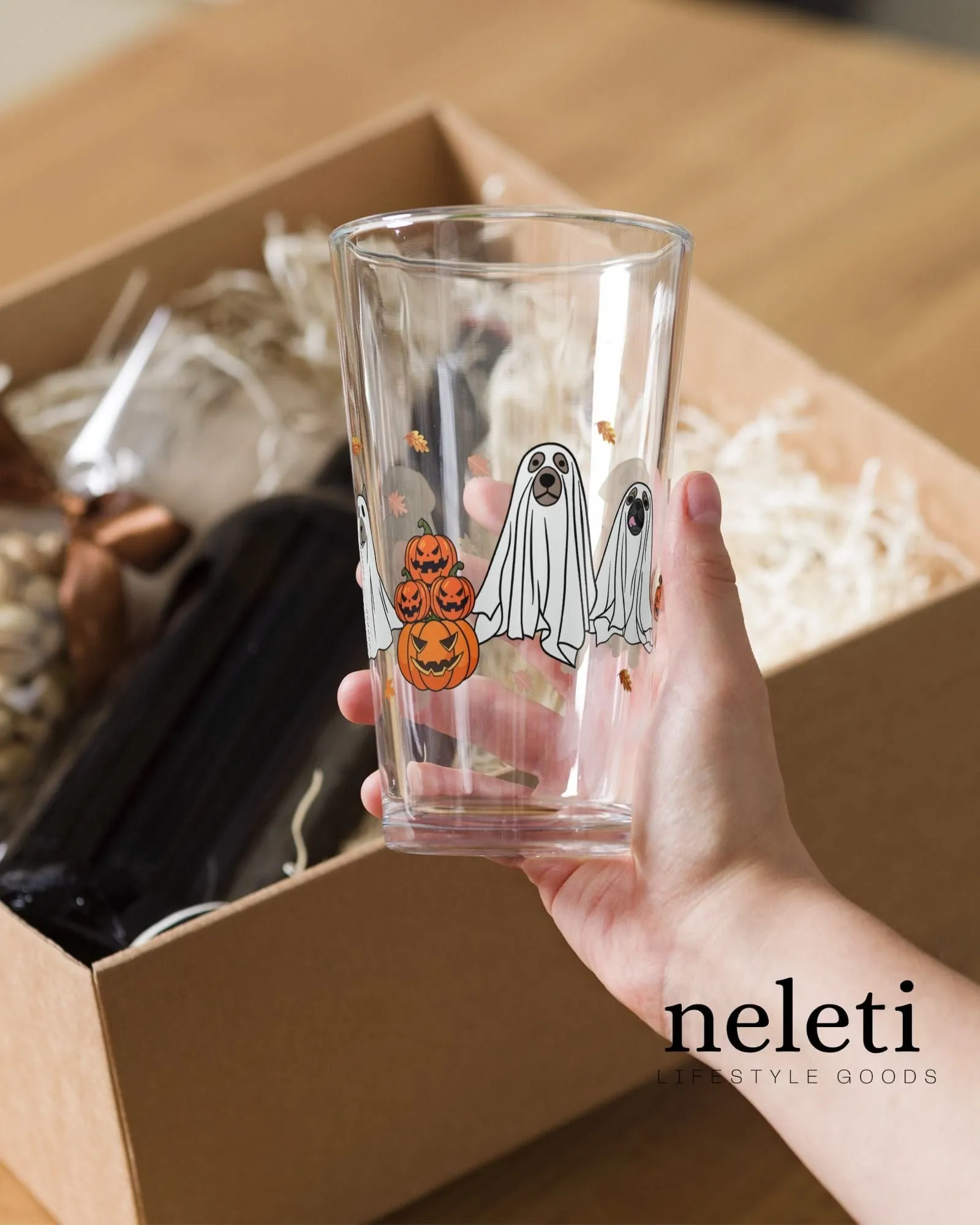 Cocktail Glass: 16oz Halloween Delight for Dog Lovers