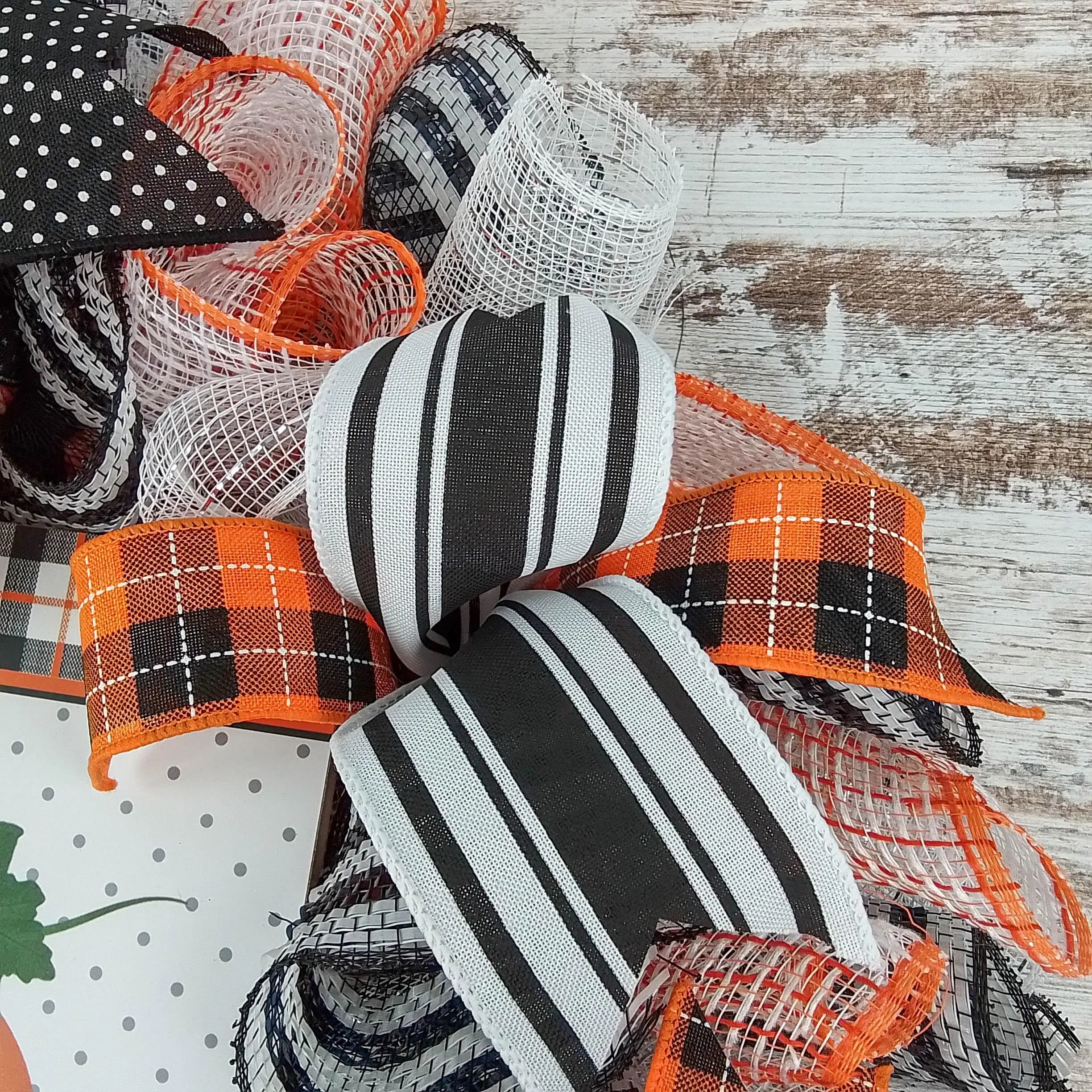 Fall Wreaths for Front Door, Buffalo Plaid Pumpkin