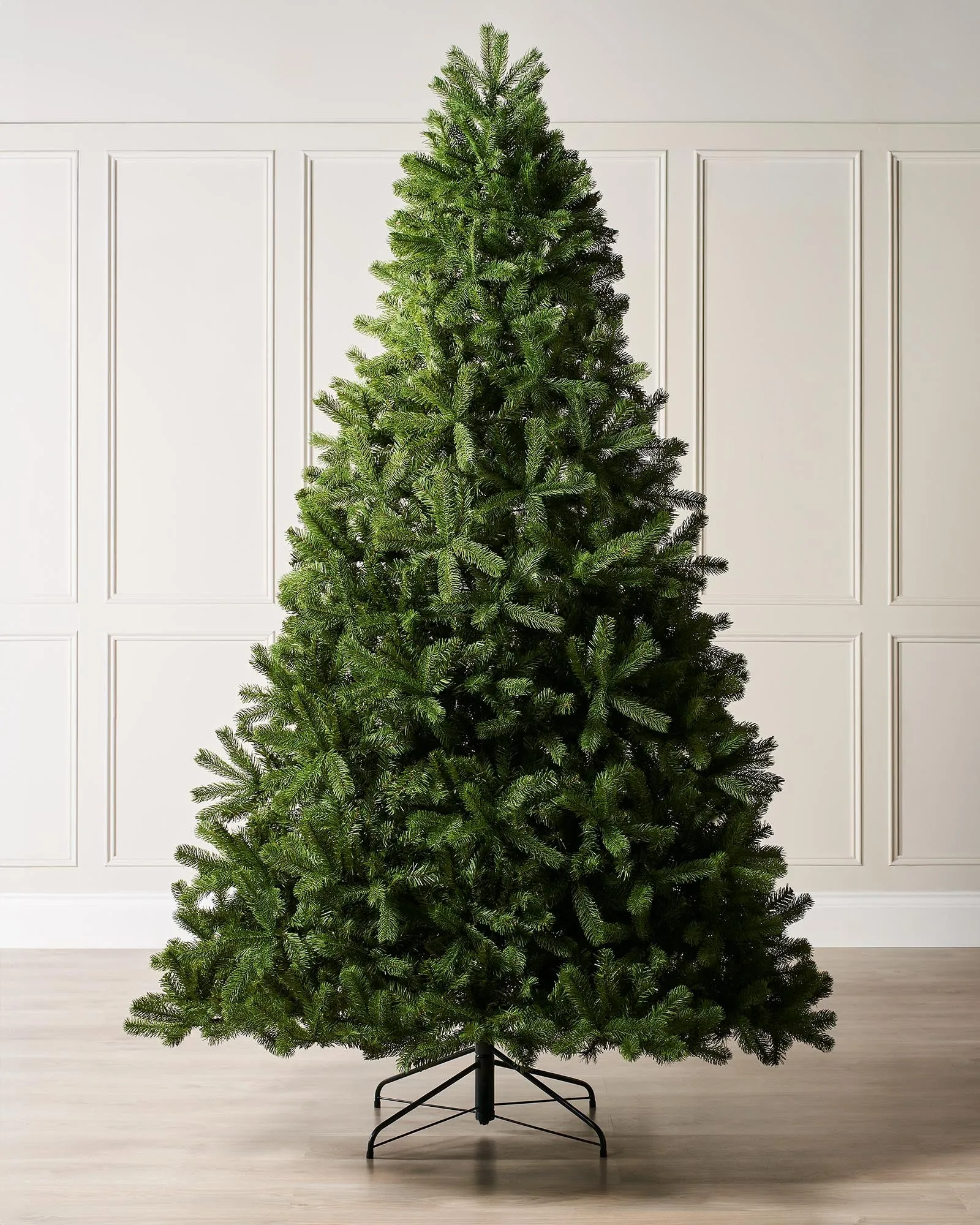 Large Mixed Pine Christmas Tree, 8 ft